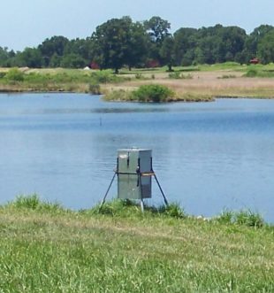 “Automatic fish feeder operating in Chester, SC”