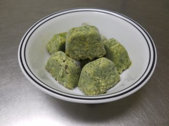 Pesto cubes are easily released from molds for storage or consumption. Thaw in refrigerator prior to use.<br />LayLa Burgess, ©2018, HGIC, Clemson University