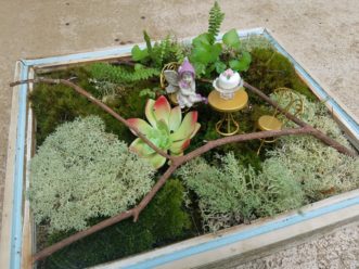 Each unique, miniature garden setting creates an atmosphere for a story to unfold. LayLa Burgess, ©2019 HGIC, Clemson Extension