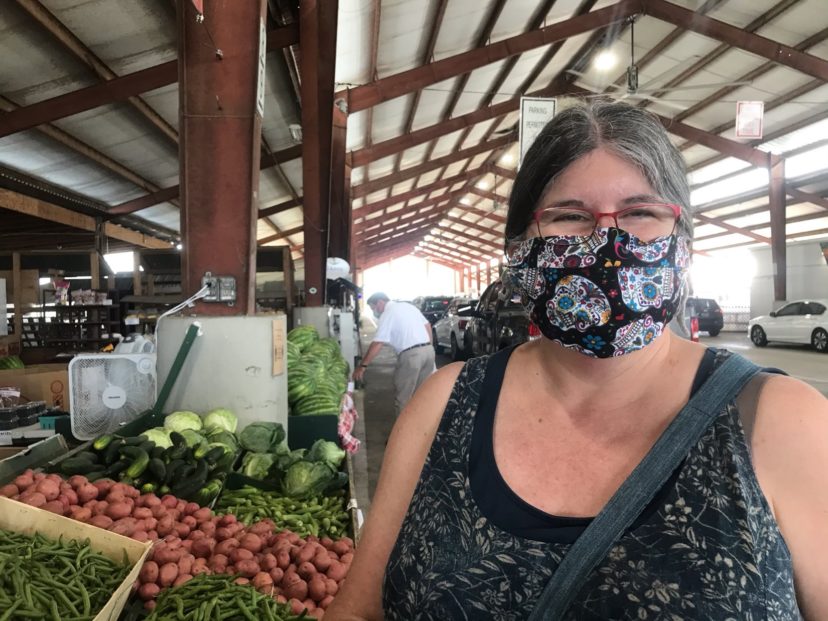 Use the South Carolina Department of Agriculture’s directory to find a farmer’s market near you!Ellie Lane, ©2021, Clemson Extension
