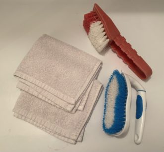 Examples of clean rags and brushes.