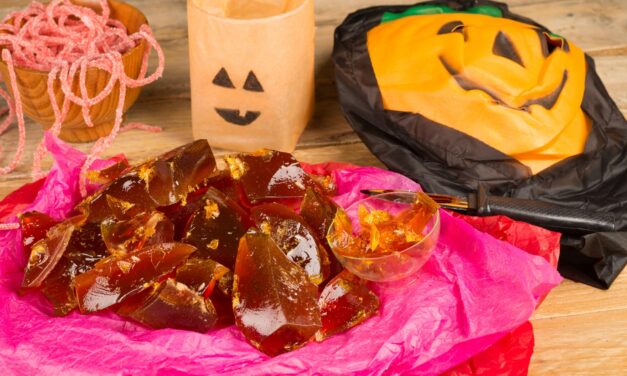Bonfire Toffee – A Different Halloween Treat